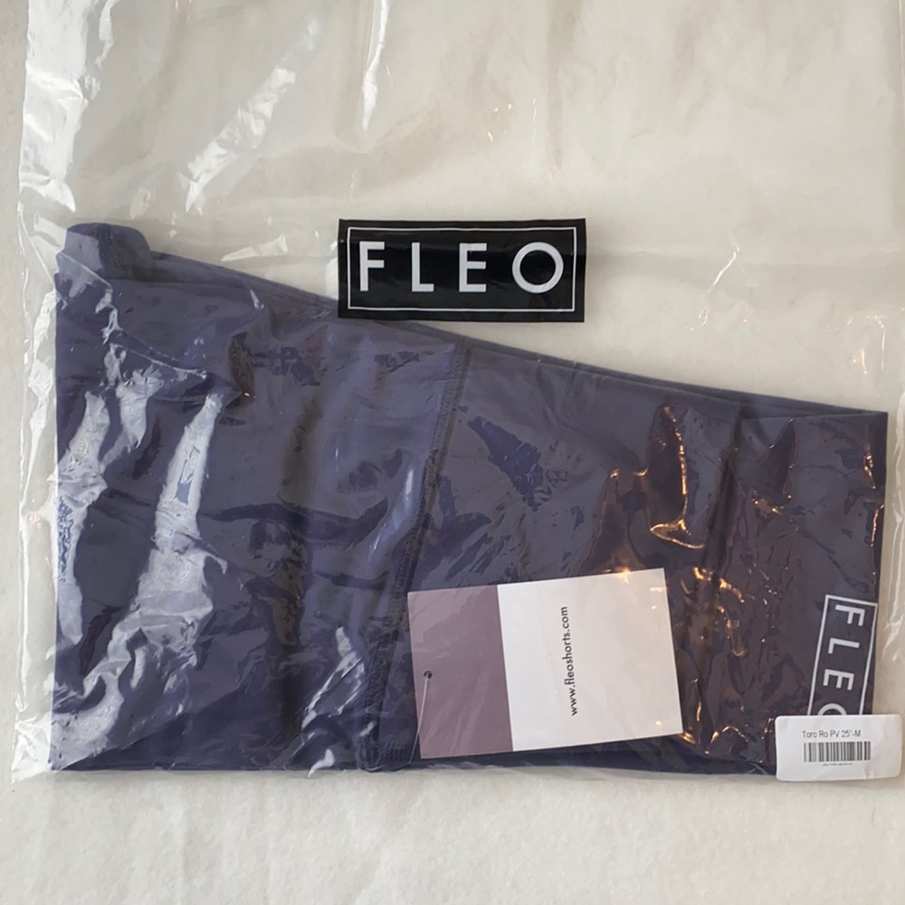 Fleo El Toro 25” Romey - Purple Velvet - Size M, NWT